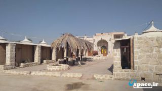 محوطه اقامتگاه سنتی ارسطو - بوشهر - حد فاصل بندر دیلم و بندر گناوه - بندر امام حسن